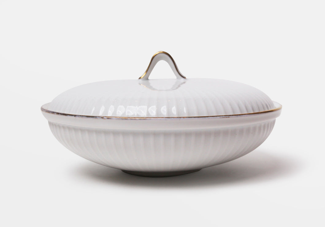 Bowl with Lid